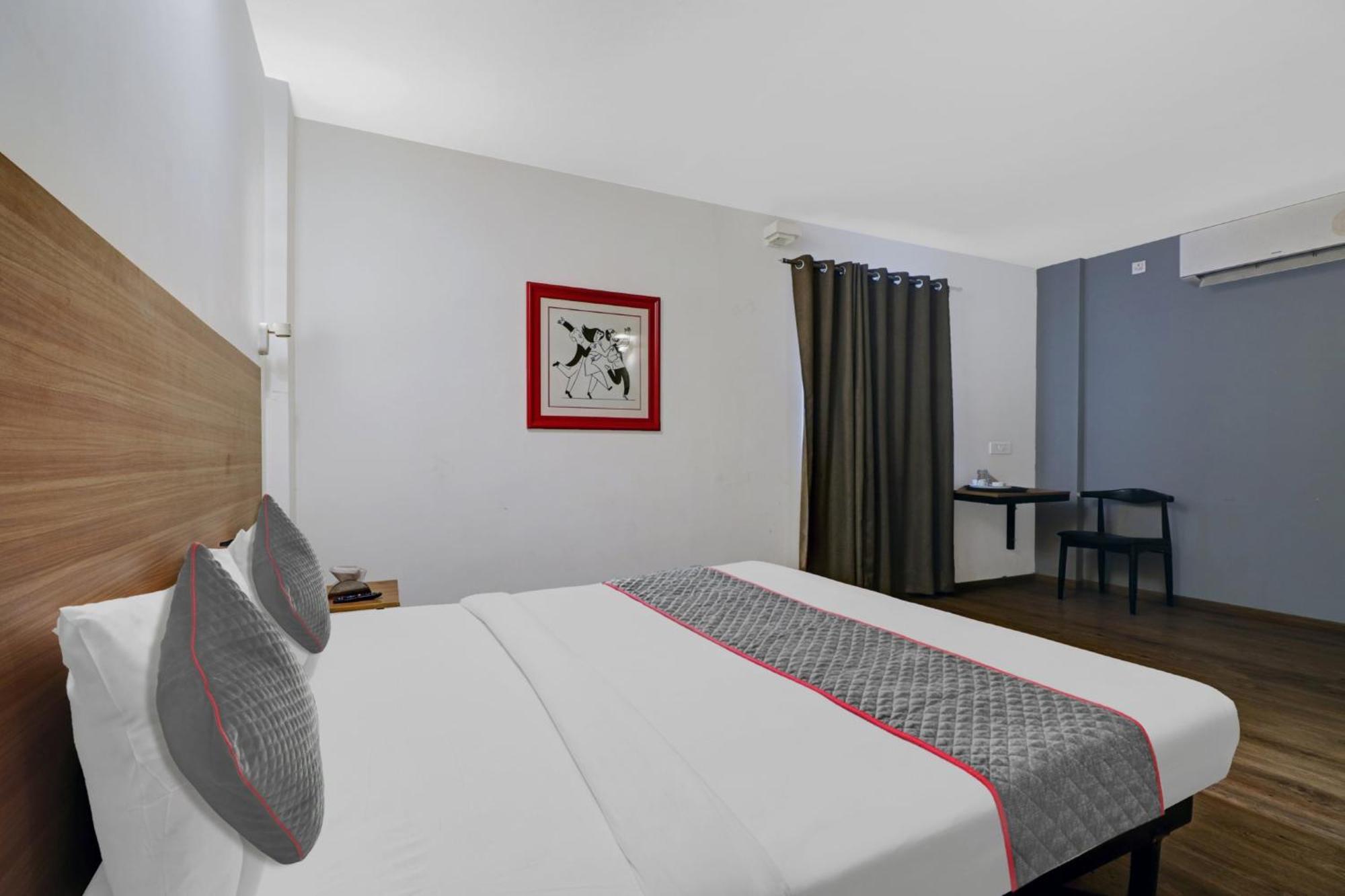 Hotel O Royal Encore Bangalore Exterior photo